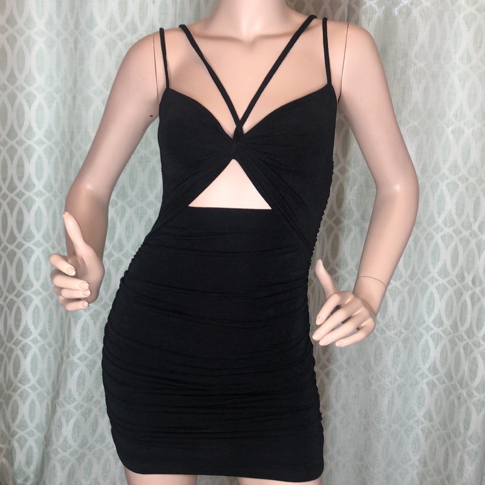 Girly & Flirty Little Black Dress - Picture 10 of 12
